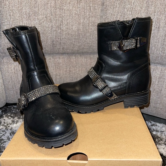 Kidpik Girls Black Moto boots. Size 1 - Picture 3 of 4